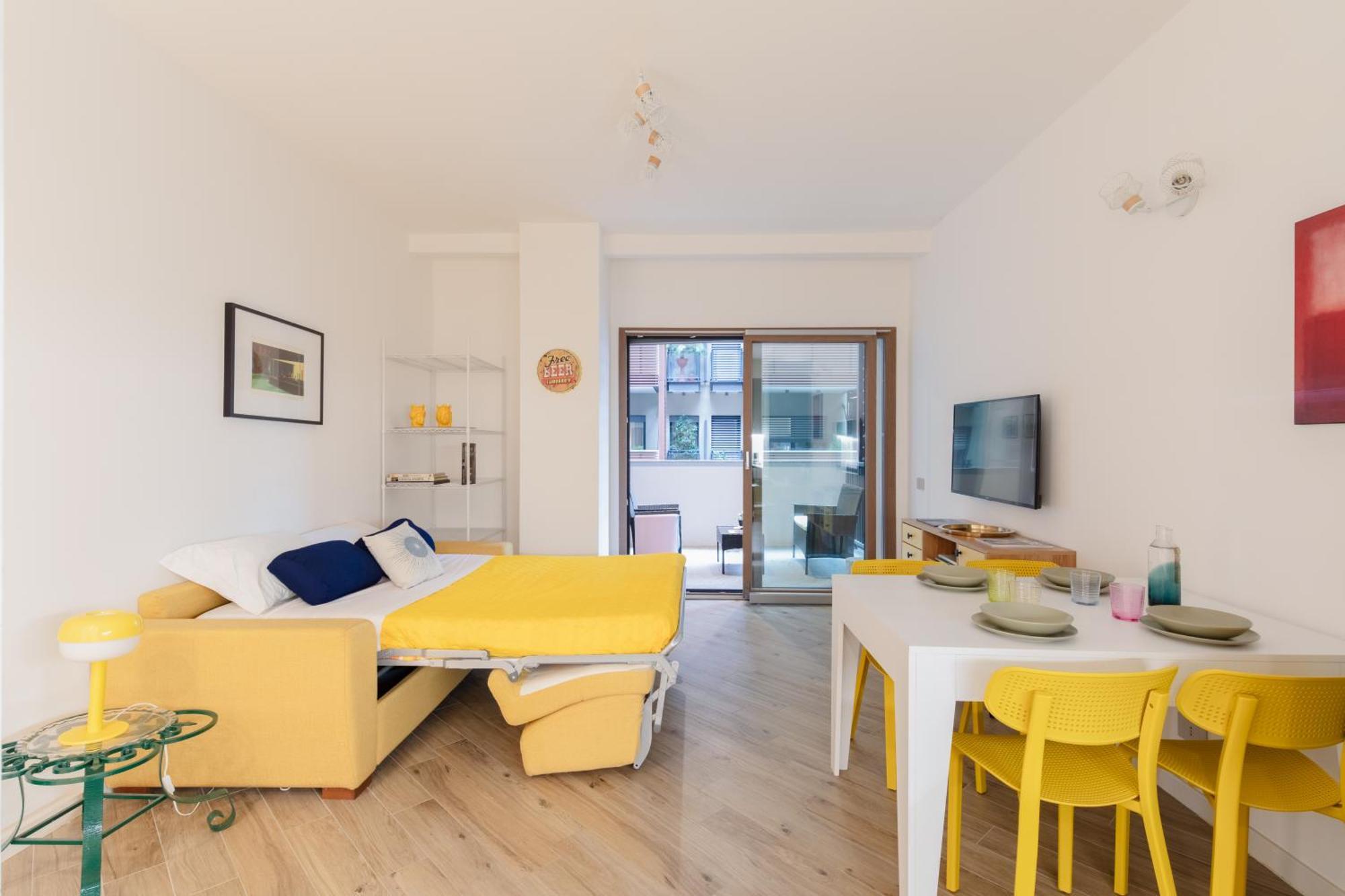 Corte Trastevere Giallo Coworking, Rooftop&fitness