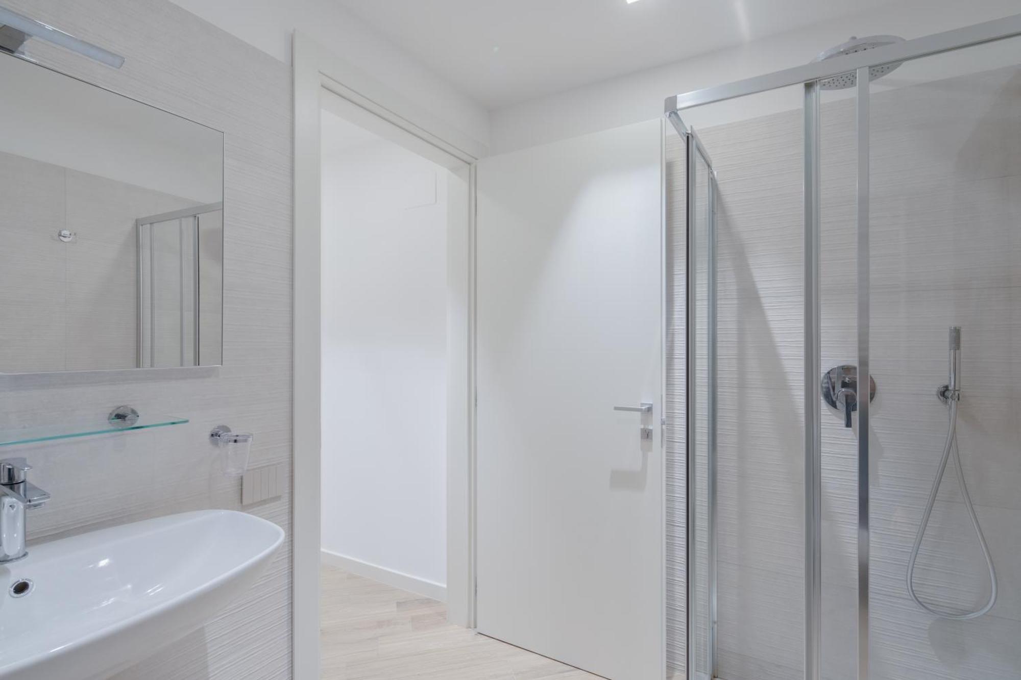 Corte Trastevere Giallo Coworking, Rooftop&fitness * Roma